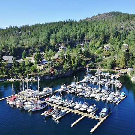 Pender Harbour Resort & Marina Garden Bay Ngoại thất bức ảnh