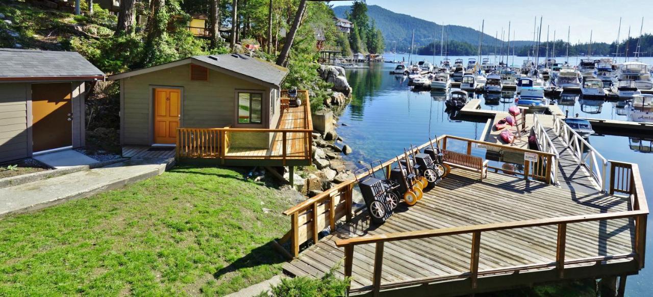 Pender Harbour Resort & Marina Garden Bay Ngoại thất bức ảnh